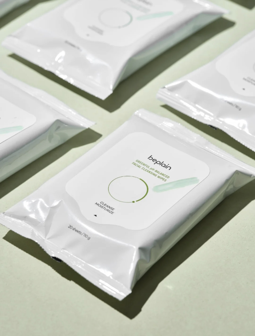 温和无添加的卸妆巾适合敏感、痘痘肌使用,在韩国化解大赏还获得了第一位