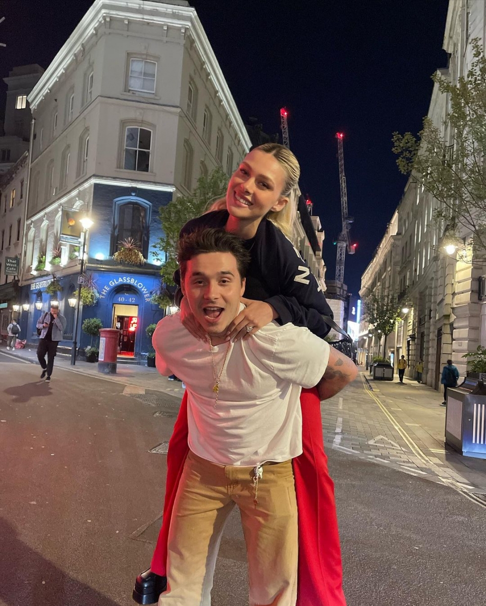 Brooklyn Beckham 和老婆也许会在英国买一栋房子