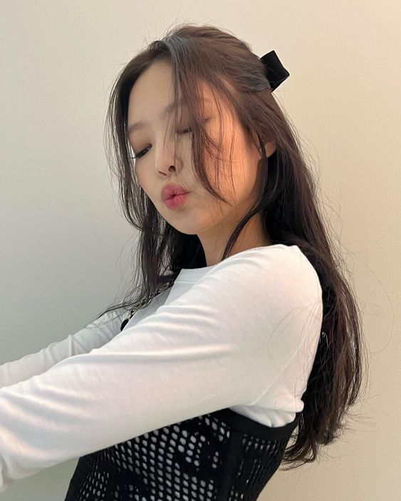 目前还没公开Jennie在剧中将会出演的角色,拍摄地点将在美国洛杉矶
