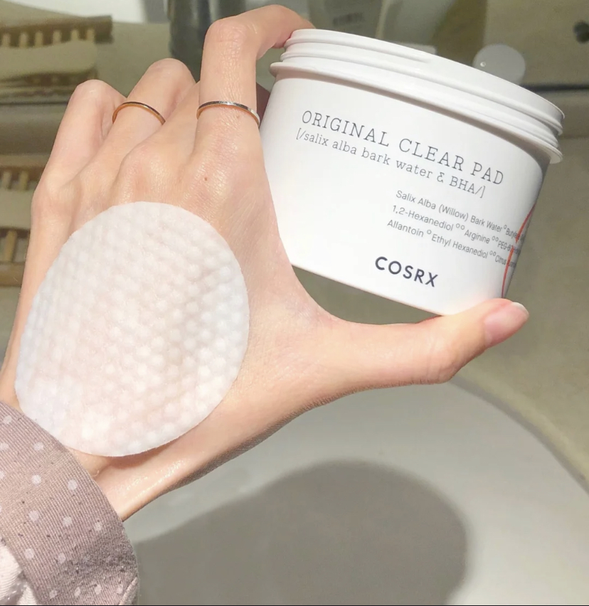 再加上85%的白柳树皮水去角质，黑头粉刺瞬间就被消灭掉了！