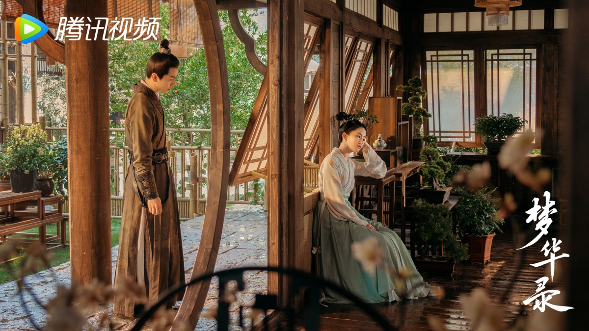 陈晓和“神仙姐姐”刘亦菲戏里超甜蜜。