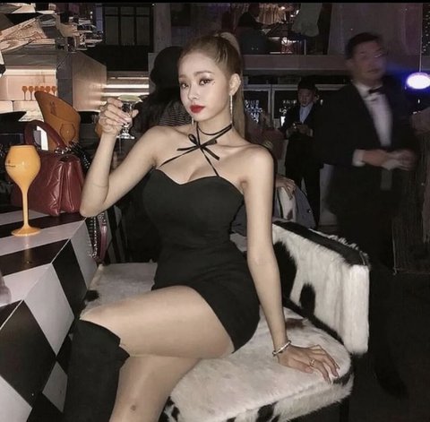 最近在韩国论坛上,就有一篇标题名字为:「这是宋智雅吗?」在胜利夜店为题进行了报道的文章。