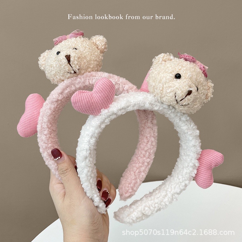 日常居家佩戴真的可以随意卖萌,拍照也很好看绝对会氛围感满满~