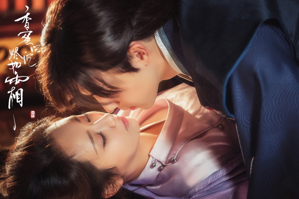 杨紫反而向导演推荐邓伦,让他意外杀出重围,最后才成就了观众如今看到的「锦觅和旭凤」