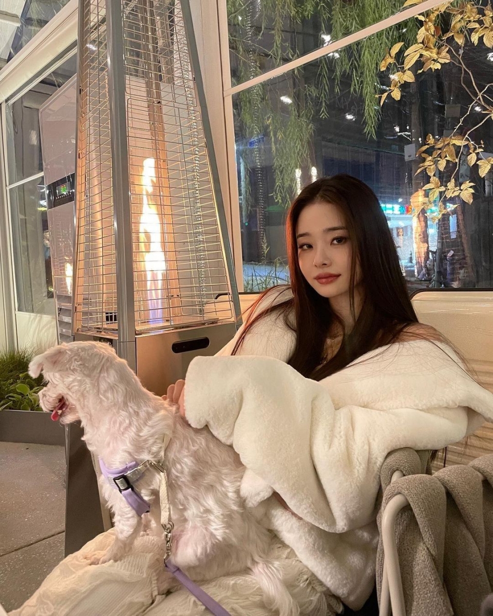 可见她的人气依旧,不少粉丝也开始期待她再度回归。