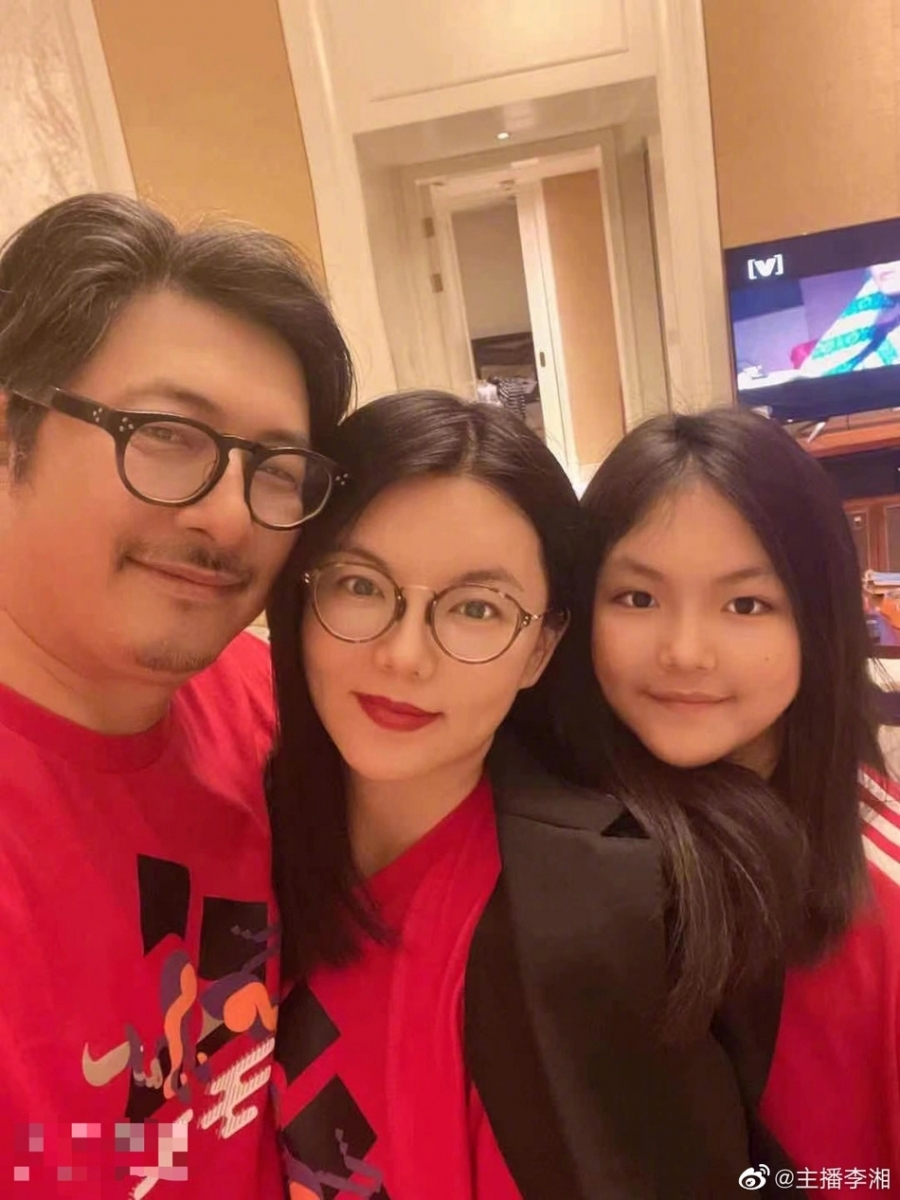 第三个离婚的是王岳伦!