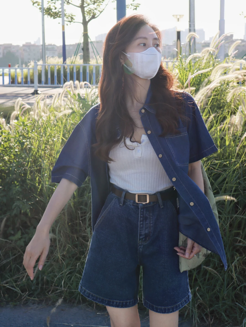 全身牛仔风穿搭是很有人气的搭配之一,走甜酷风集美们衣柜必备哦!