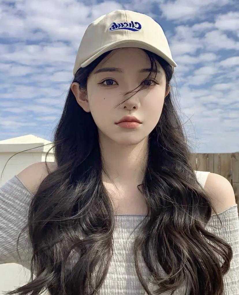 超百搭的鸭舌帽真的很有韩系风！