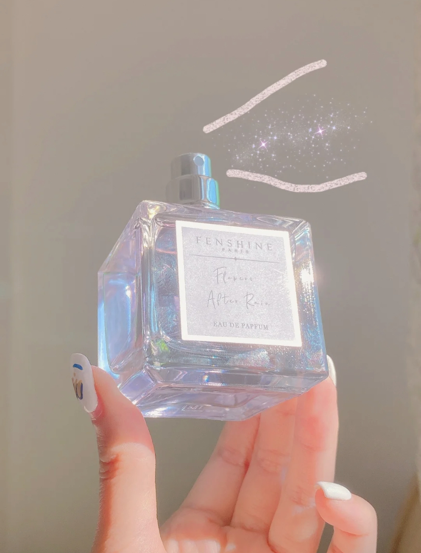 最有人气的就是白桃乌龙和栀子花啦!