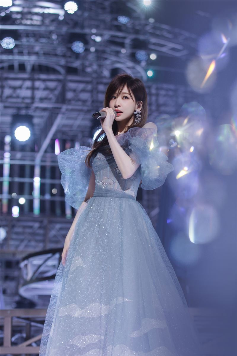 原本王心凌就不是他们想要捧红的艺人,但万万没想到最后王心凌成功爆火。