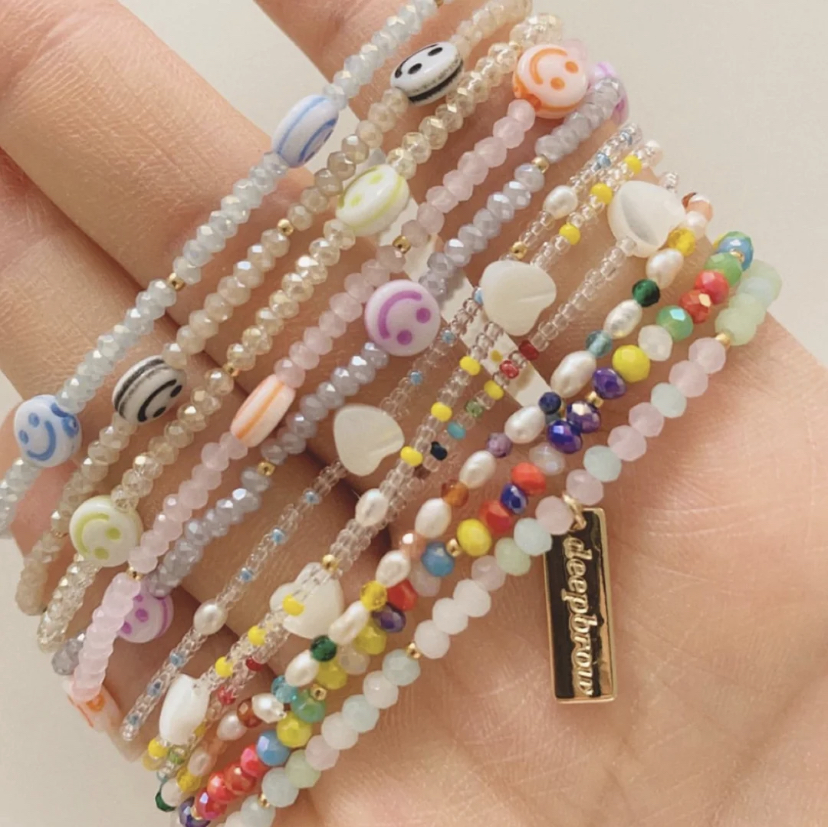 带有满满的春日感的设计,彩色缤纷完美拿下少女心~