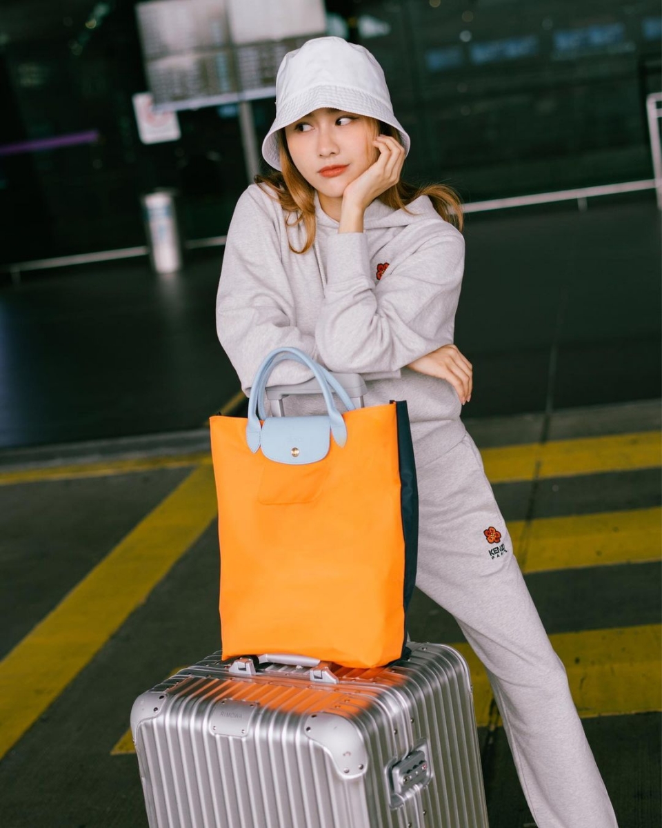 形影不离的关系难道真的是朋友