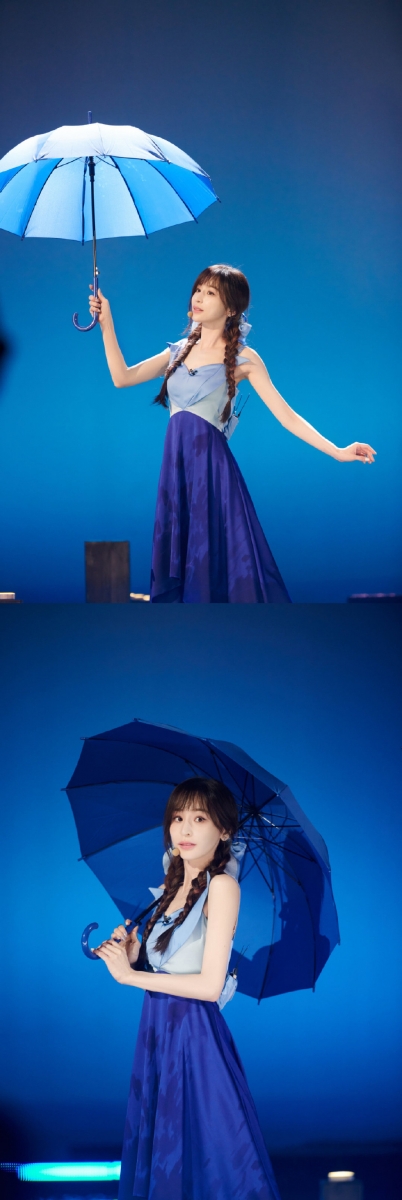 《孤独颂歌》蓝色裙装被批廉价