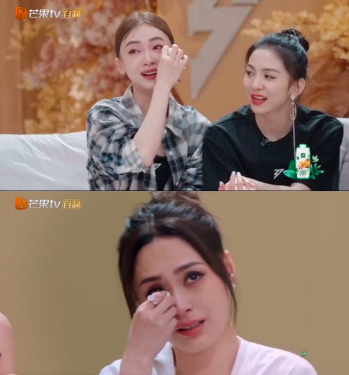 还把身在后台的姐姐们给看哭了。