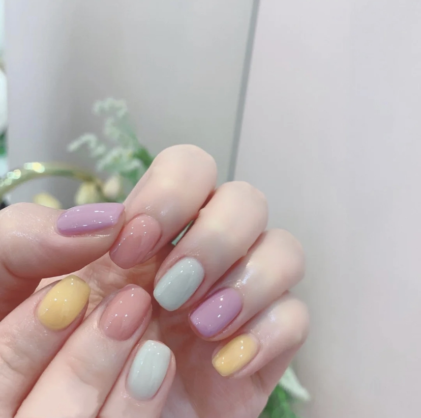 甜美可爱的马卡龙色美甲就像彩虹一样好看~