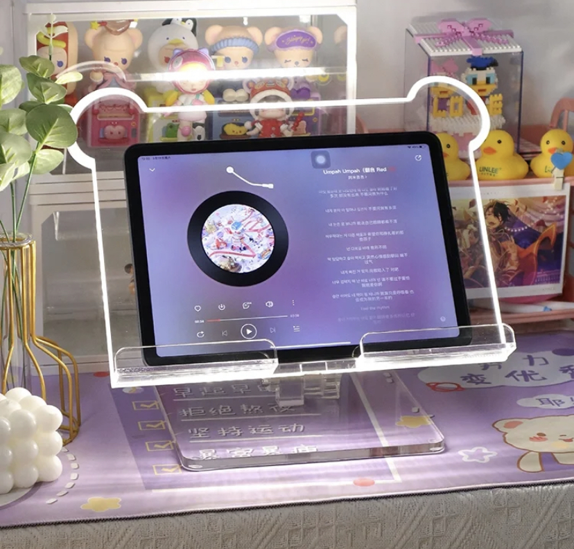 有着可爱小熊耳朵的透明亚克力支架也太好看了!