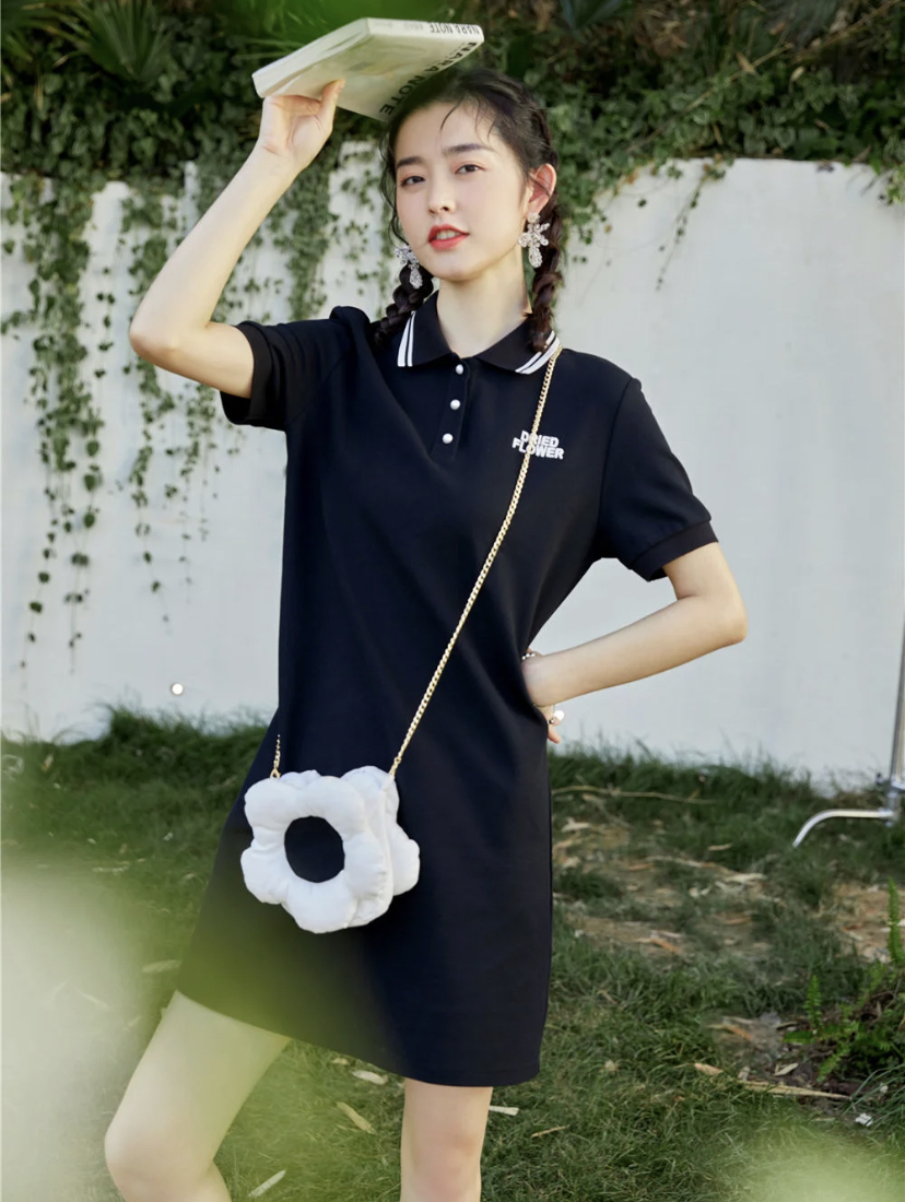 懒惰去想该如何搭配就入手一款Polo裙！