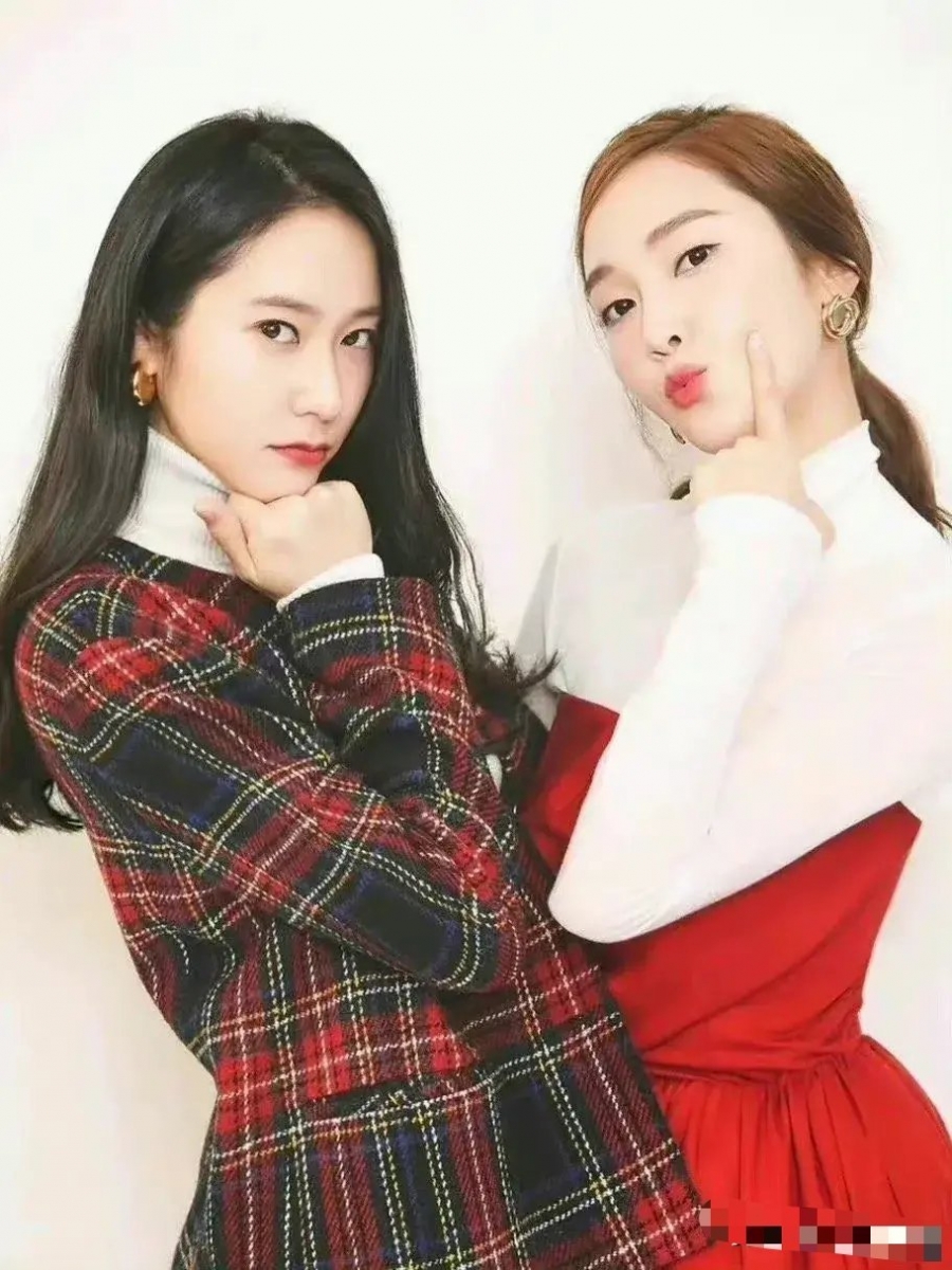 姊妹俩感情一向非常好,郑秀妍一看到视频哭到不行。