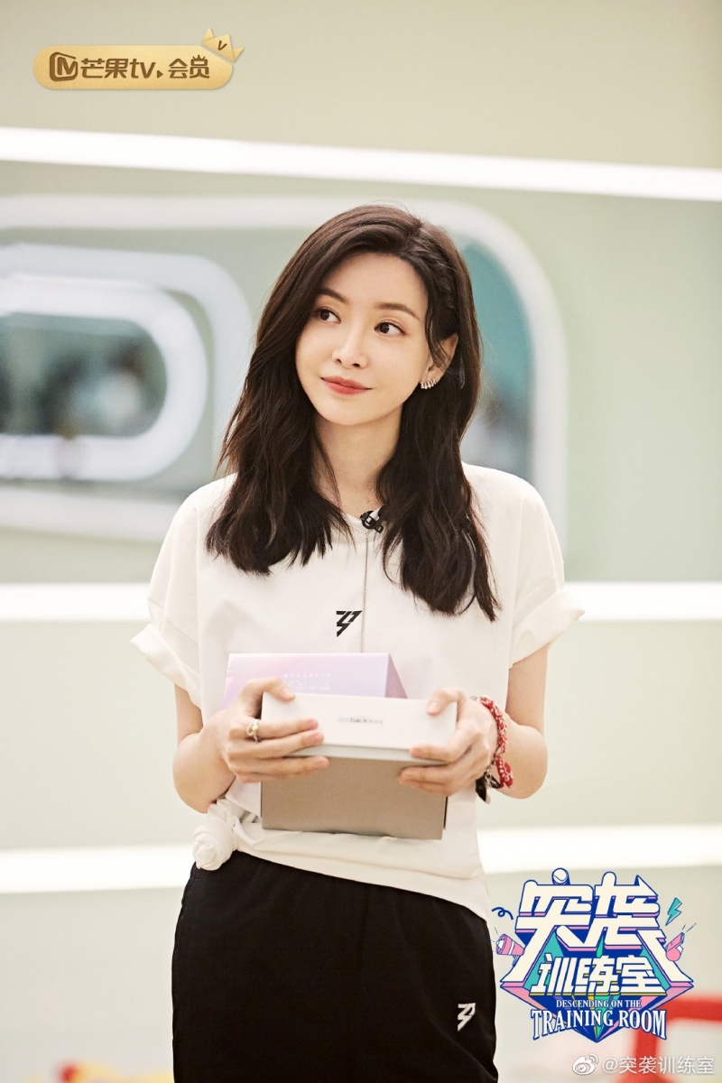 而于文文可以说强势逆袭，一跃至第三，虽然参加节目连遭失败，但愈挫愈勇。