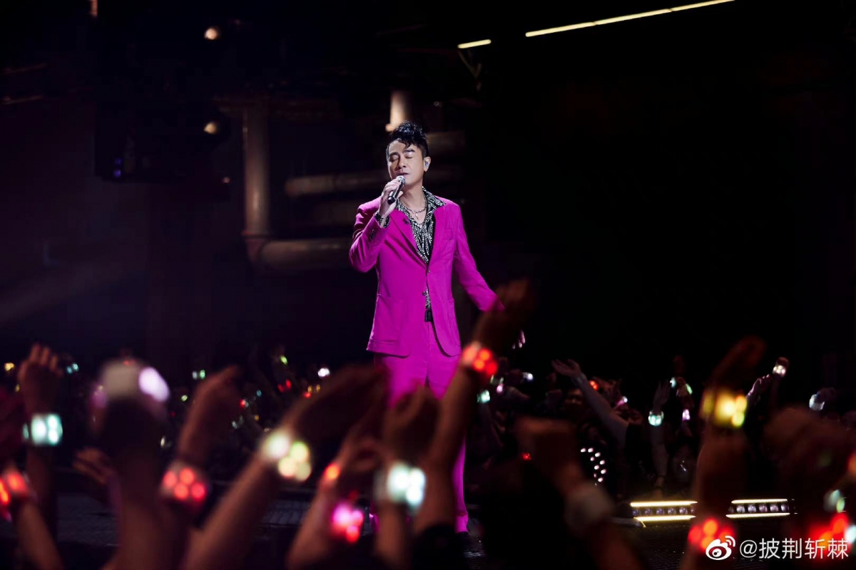 陈小春、张智霖等人并没有唱自己的成名曲