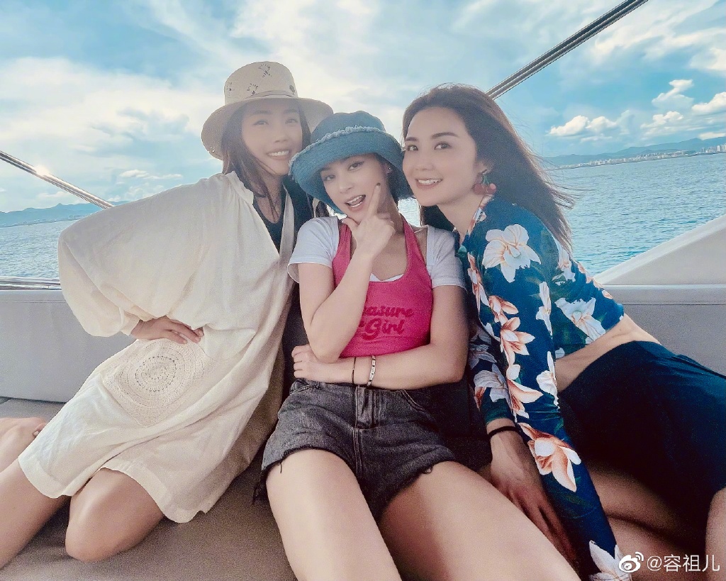 相信这次“龙虎豹”在《星星的约定》再度合体,粉丝们也会感到相当惊喜。