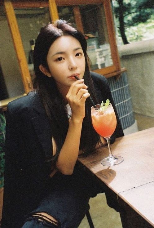 乳酸菌饮料含糖量高,不适合减肥期间喝~