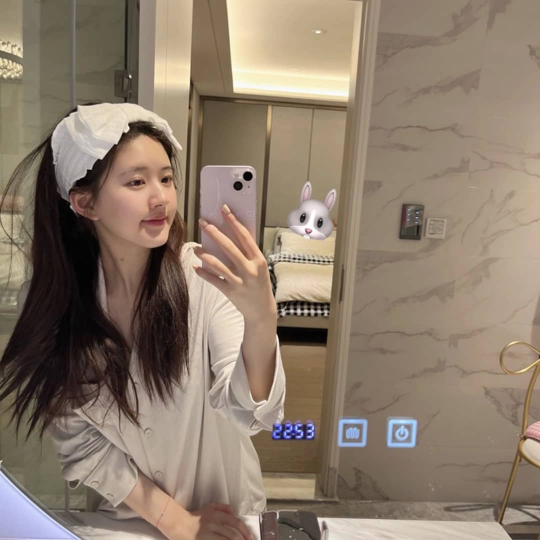 清洁步骤必须“彻底”绝不用毛巾擦脸