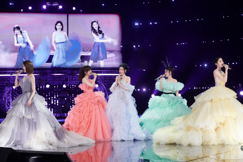 王心凌并没有选择参与《下一站天后》的舞台。