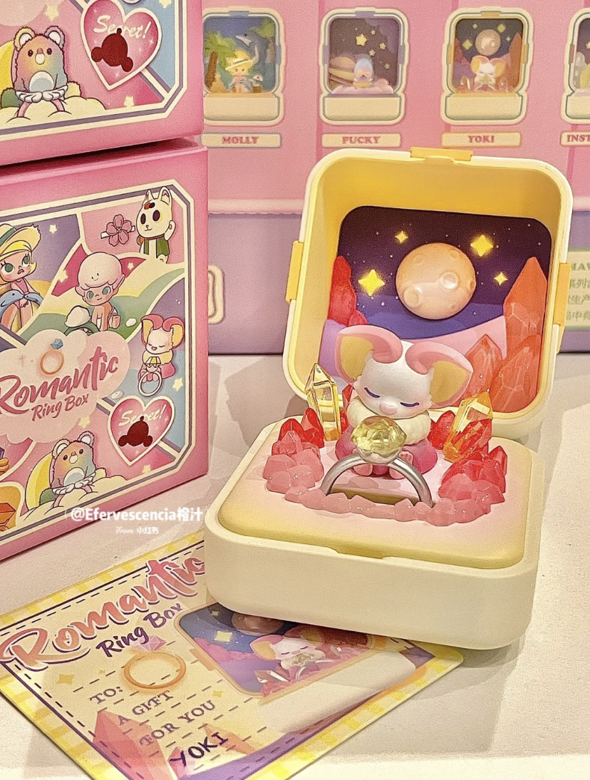 重量级选手「Yoki」是可爱的小狐狸，黄宝石的戒指设计看起来很奢华！