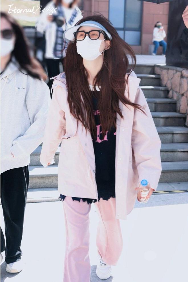 注重防晒、晒后修护