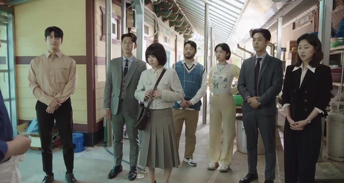 一集一个案件,节奏非常明快~