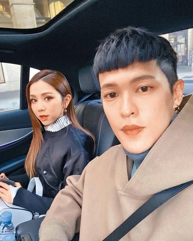 苦苦哀求了男友许久才答应出演