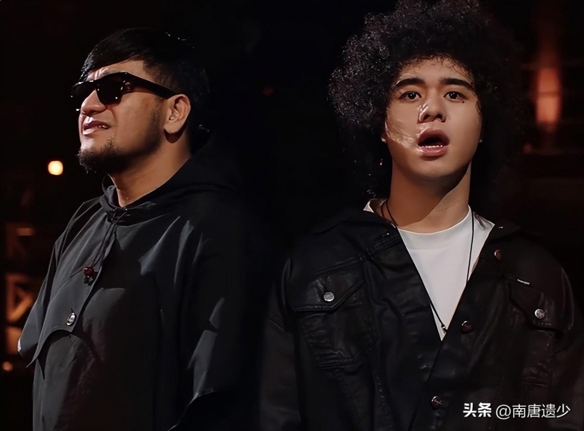 张震岳 曾比特