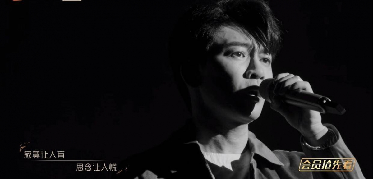 因为他也担心,这就是某些哥哥的最后一次舞台。他想让哥哥们都能有个完美的舞台。