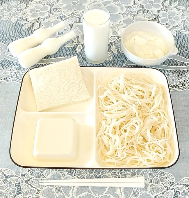 日本网友分享纯白色系餐盘