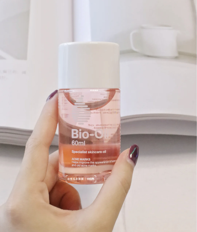 经典的百格油滋润保湿还可以美白淡疤痕,全身包括脸部肌肤都可以使用!