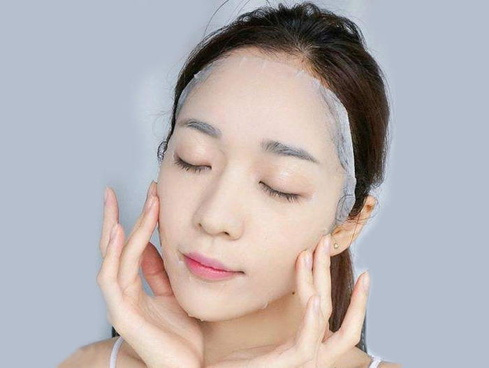 5.敷片面膜后直接上妆