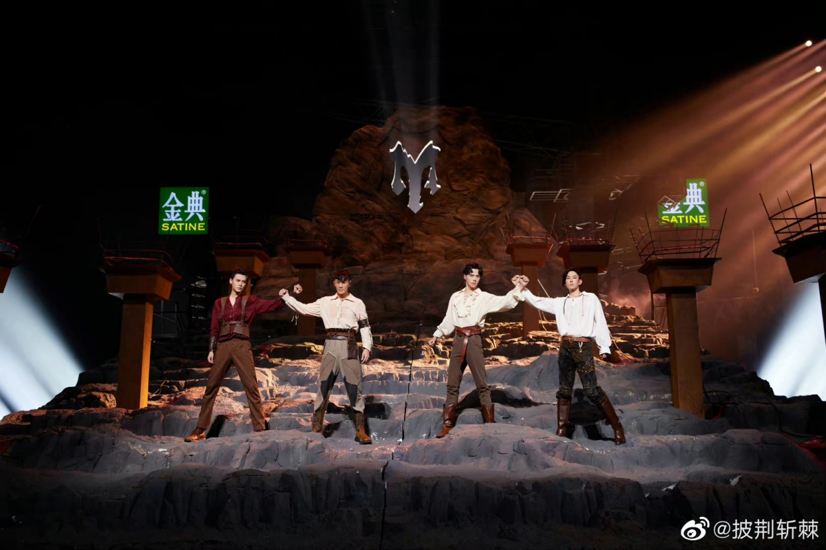 《Legends Never Die》完全是听觉与视觉的盛宴