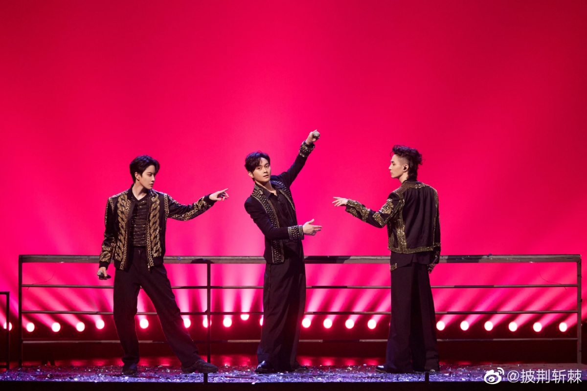 综合两场表演初代哥哥逆袭