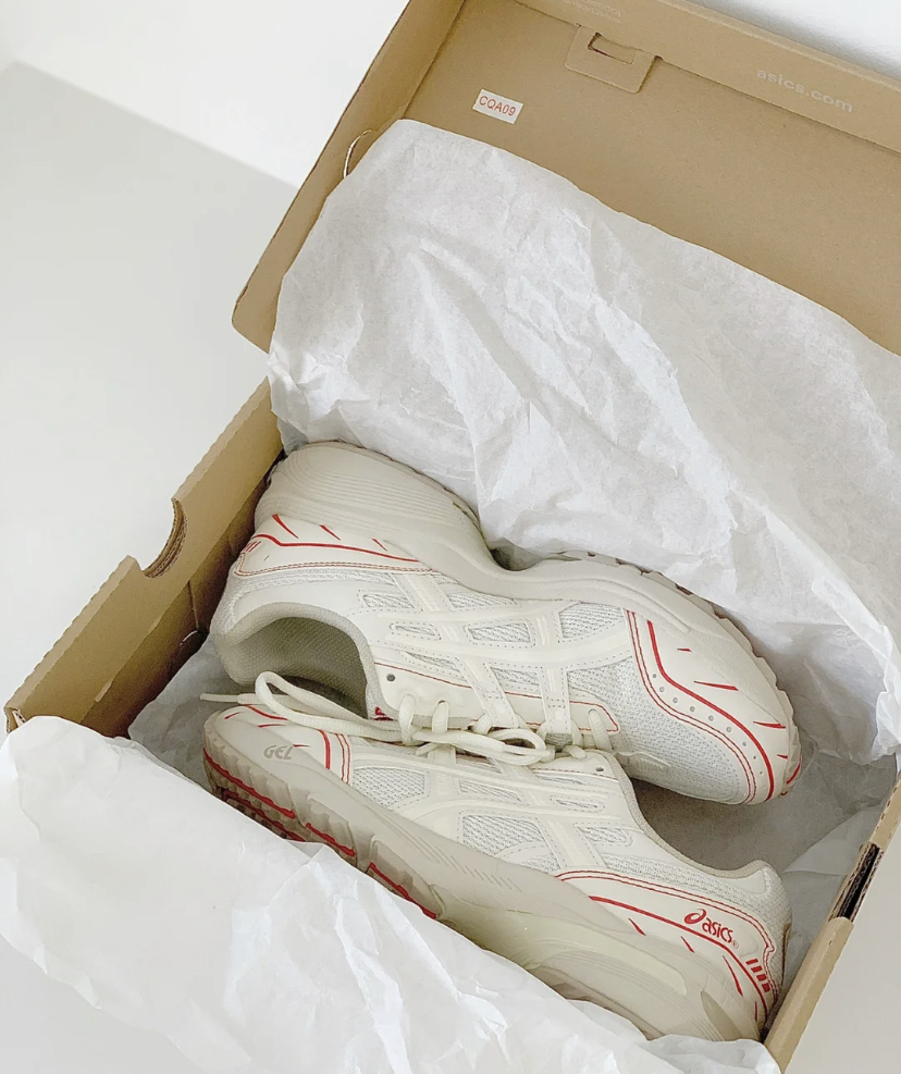 这款ASICS Gel-1090跑步鞋颜值与实力都具备