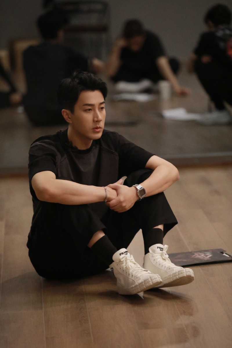 本以为刘恺威能够在这次节目上摆脱“小透明”称号,在舞台上大放异彩,却没想到竟传出他止步四公的消息