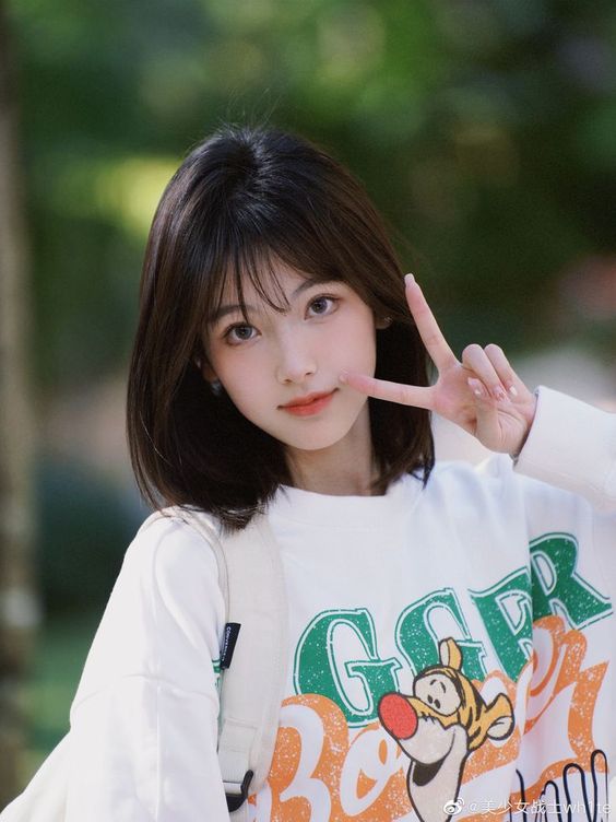 1. 按摩头皮、梳头