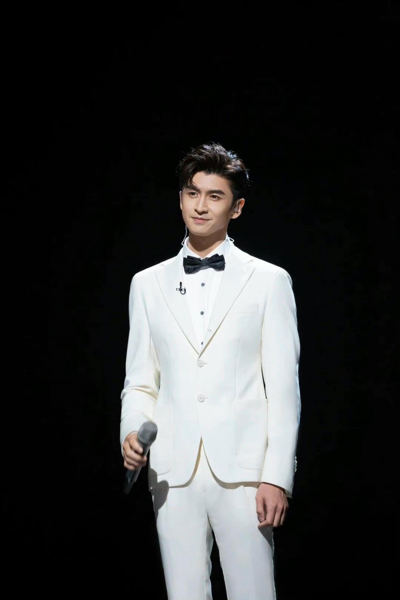 张云龙说春哥和智霖哥那种坚韧和牺牲值得他学习