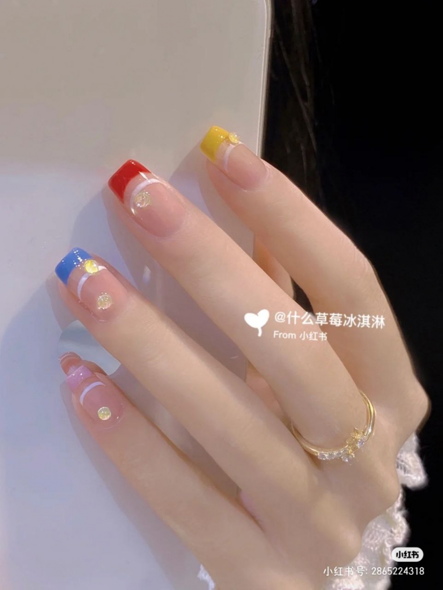 #复古糖果法式美甲