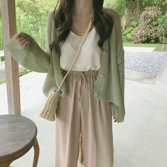 外套的选择也可以决定你穿搭风格的基调