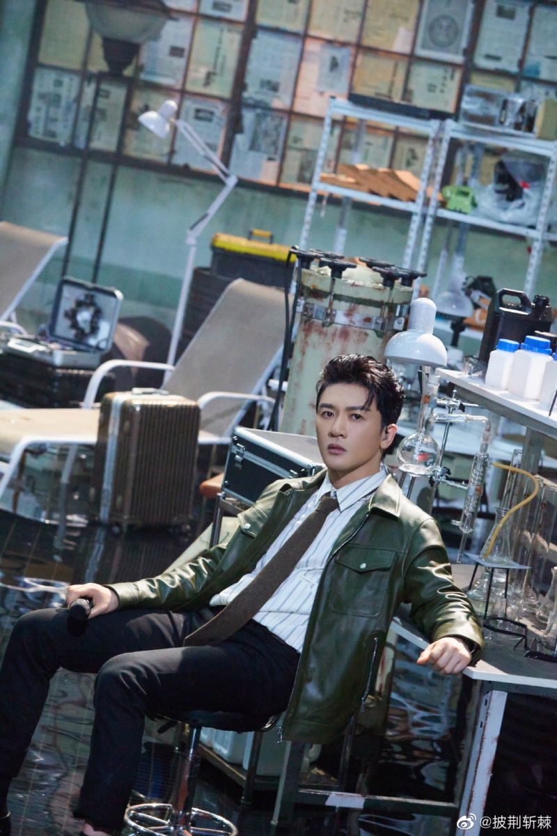 这次网友都希望苏有朋能够凭借《狂流》这个舞台拿下第一名,实现他“挂照片在墙上”的心愿。