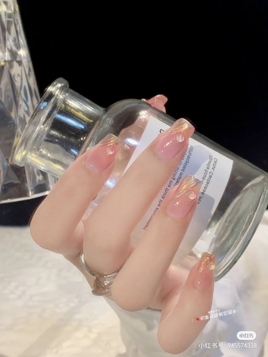 #极光落日人鱼泡泡珠美甲