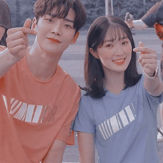 4、不要把自己的身份上升到男/ 女朋友的位置