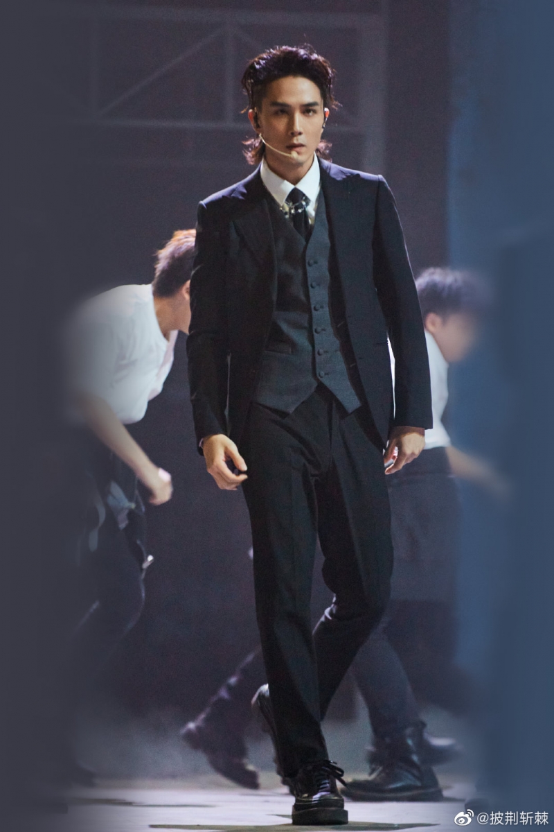 李承铉营销爱妻人设