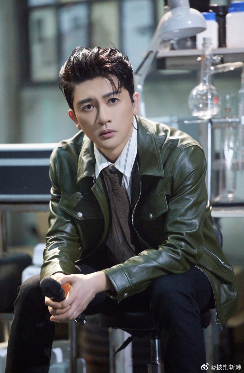 「越来越无聊,论本季谁最披荆斩棘,当之无愧只有苏有朋」